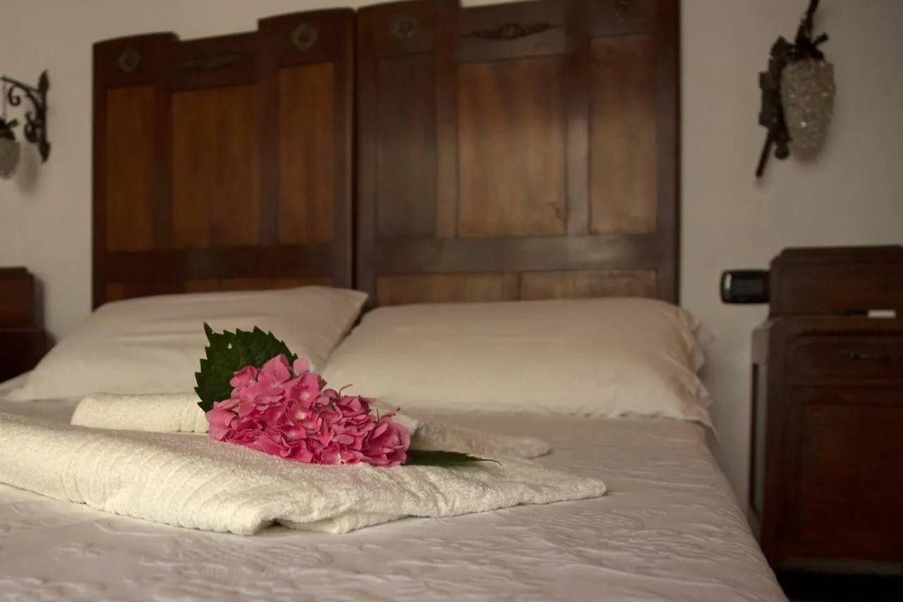 Bed & Breakfast Alle Giare Genoa Italy